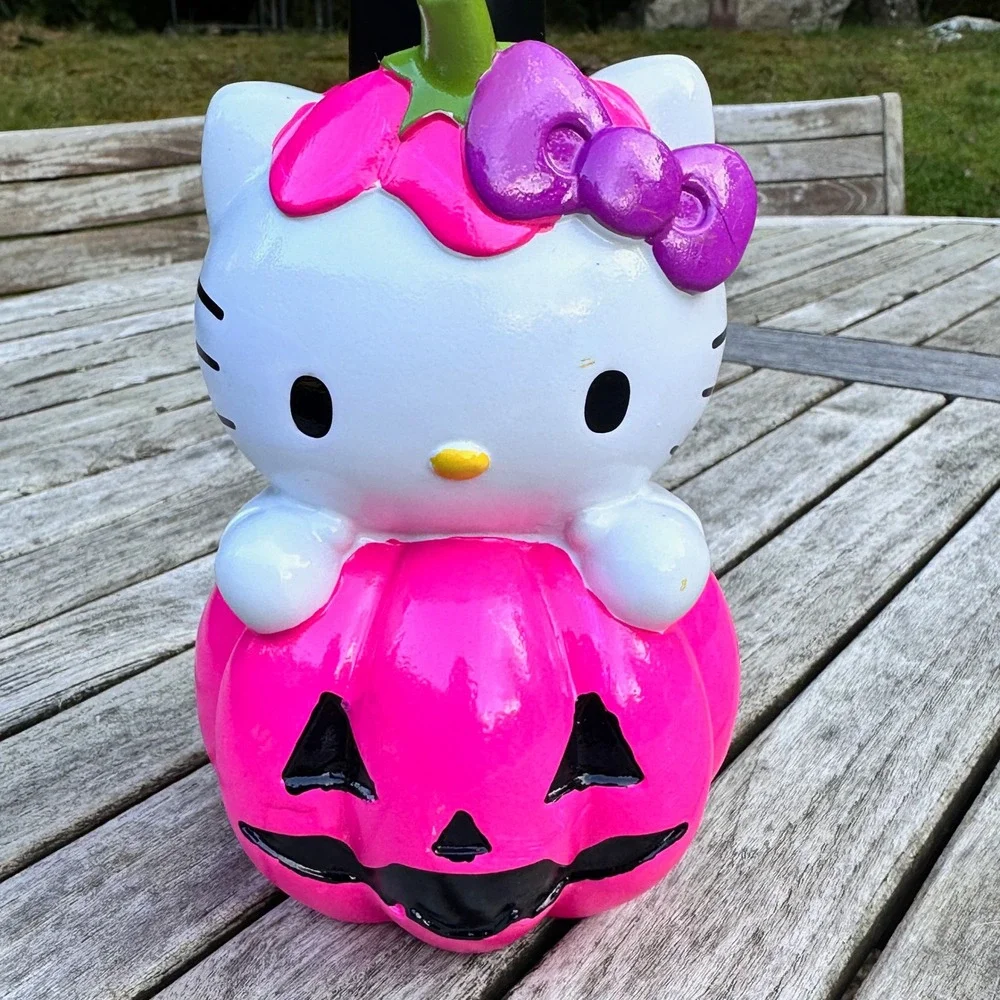 Sanrio Hello Kitty Pink Pumpkin Halloween Soap Dispenser Kawaii Decor 9 Inch